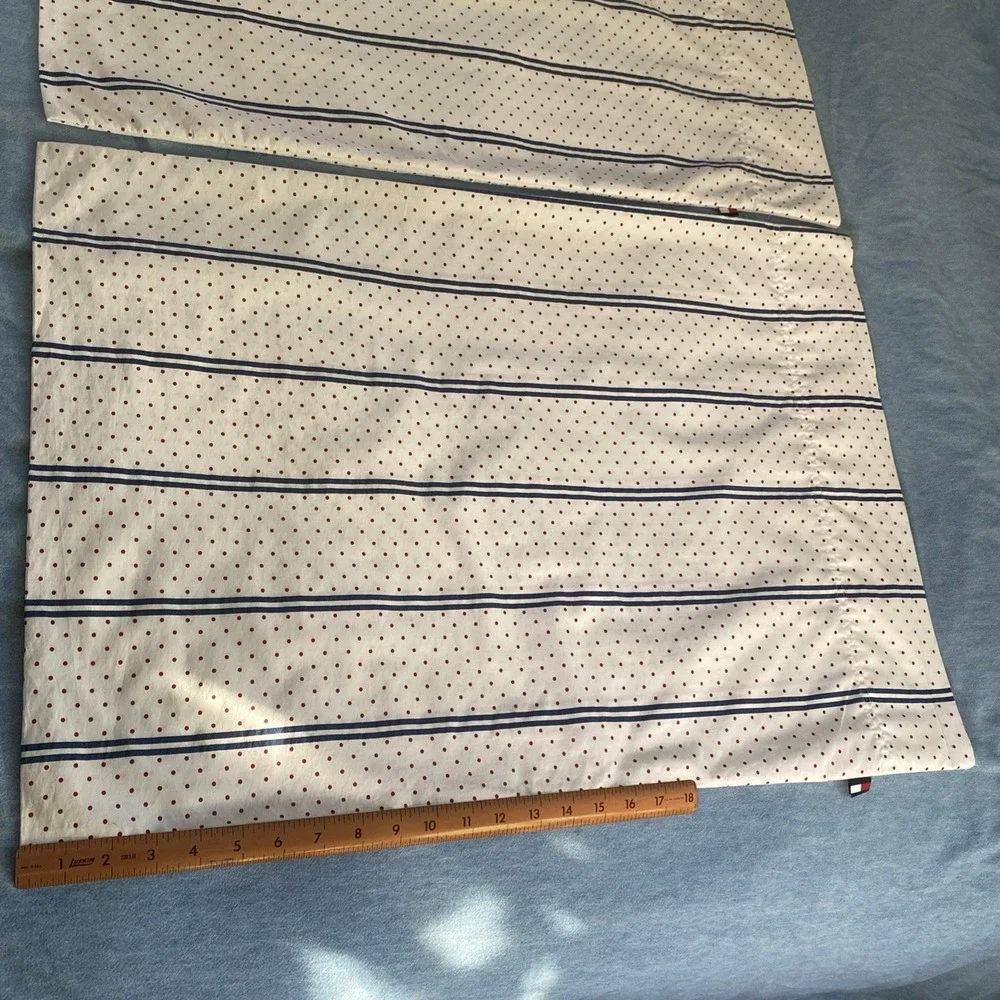 2-Tommy Hilfiger Blue Stipes Red Dots Cotton /Poly Blend Standard Pillowcases